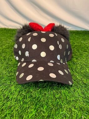 NWT Minnie Mouse Sequin Bow Fur Ears Silver Polka Dots Black Adult Hat Cap